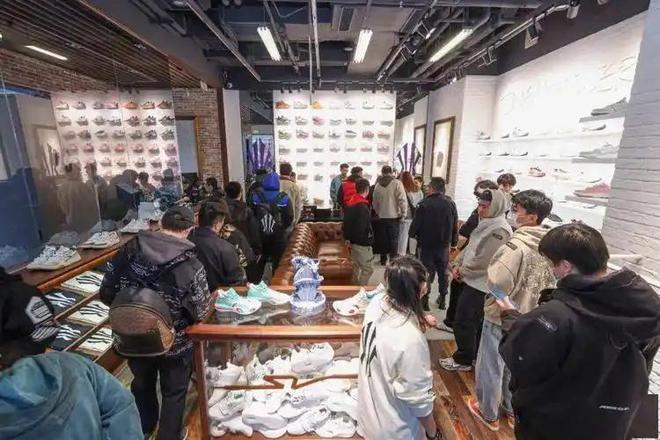 品牌听着洋气实际都是智商税你有吗？千亿国际平台不建议买的4个运动鞋(图7)