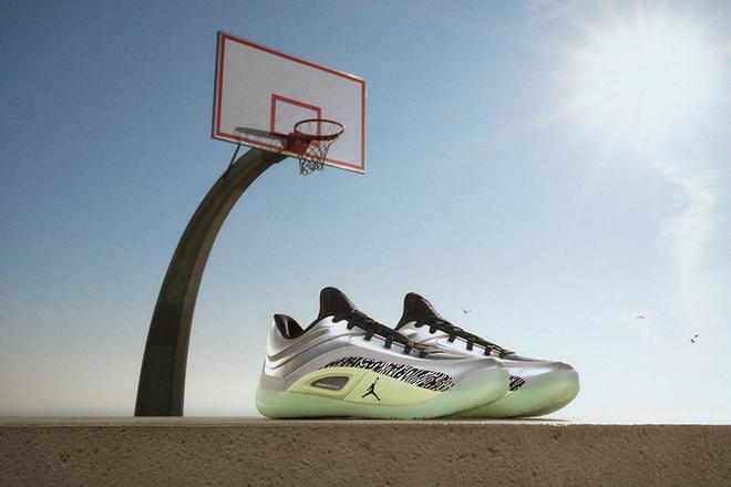 A 3 GTX、PUMFUTURE 8 足球鞋登场球友会首页每周鞋报：HOKA 推出新一代 KAH(图3)