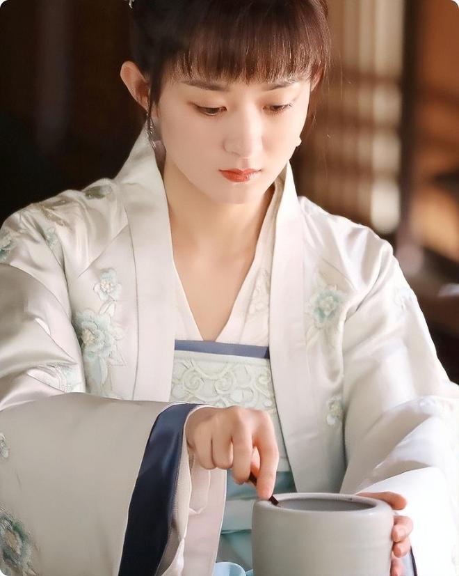 檀健次演贾宝玉刘亦菲演薛宝钗郑晓龙《红楼
