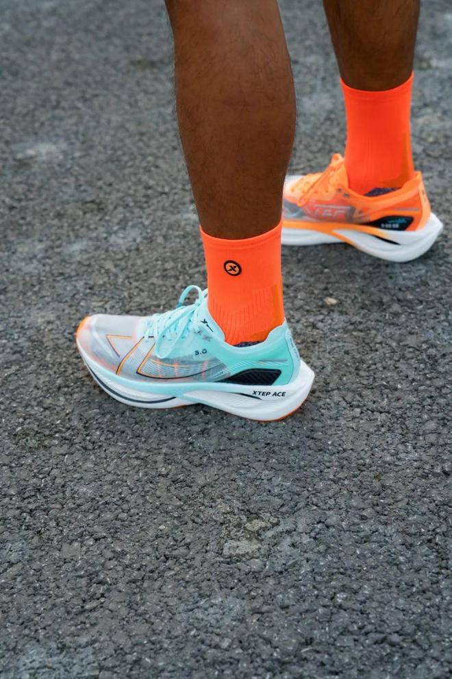 0X 30Pro649元全网最低价！双十一特步跑鞋神价来了！！特步16(图9)