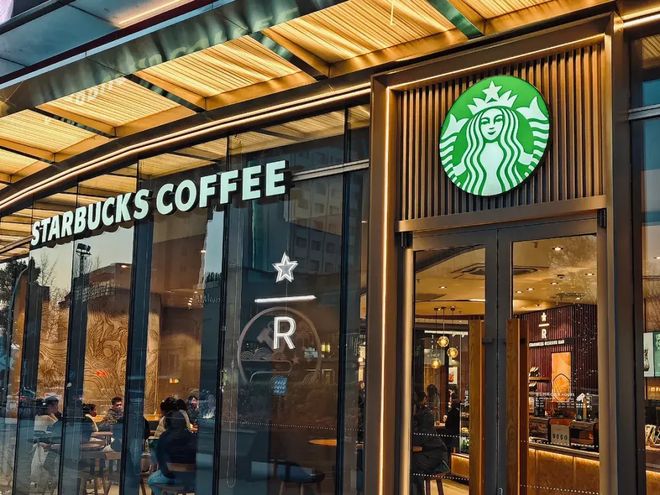 ”罗福莉宣布加入小米 Morketing 周刊 364 期苹果获得微信小游戏15%抽成；汉堡王中国卖了；“AI才女(图19)