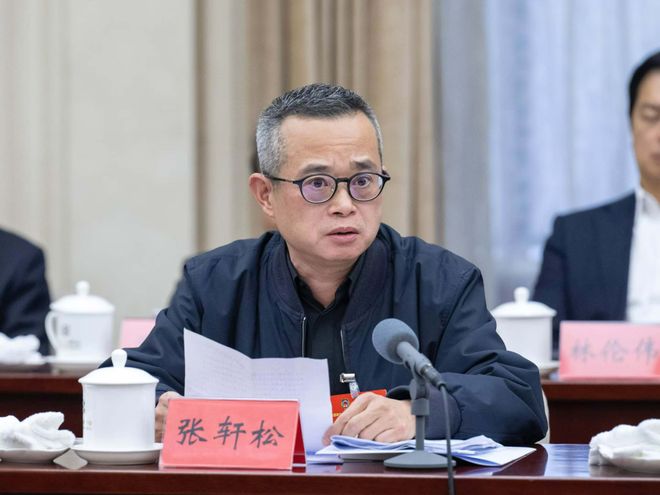 ”罗福莉宣布加入小米 Morketing 周刊 364 期苹果获得微信小游戏15%抽成；汉堡王中国卖了；“AI才女(图20)