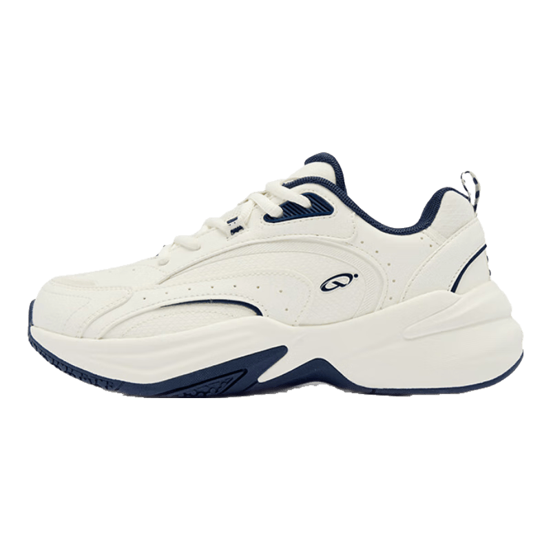 穿上乔丹源生开启运动与时尚的新篇章！